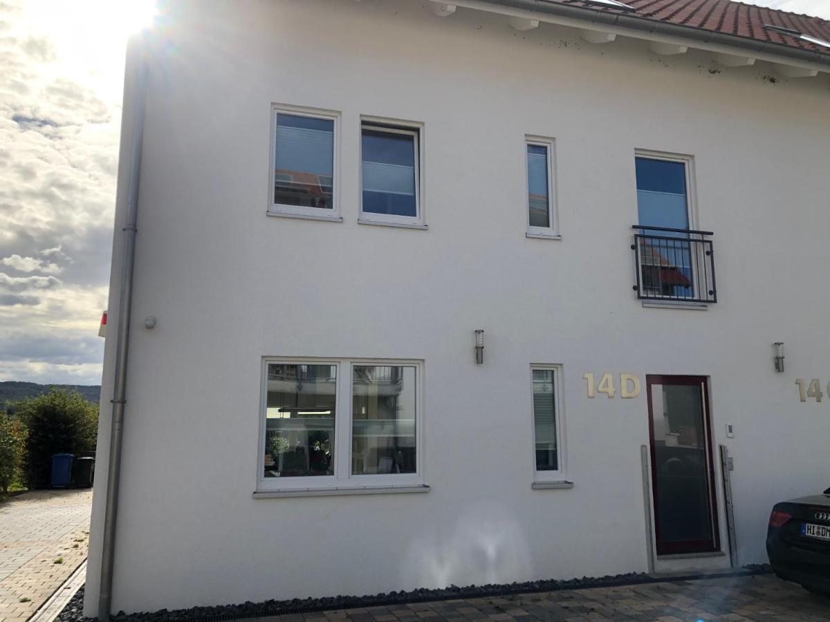 Stadtnahe Komfortferienwohnung Fuer Familien Und Geschaeftsreisende هيلدسهايم المظهر الخارجي الصورة