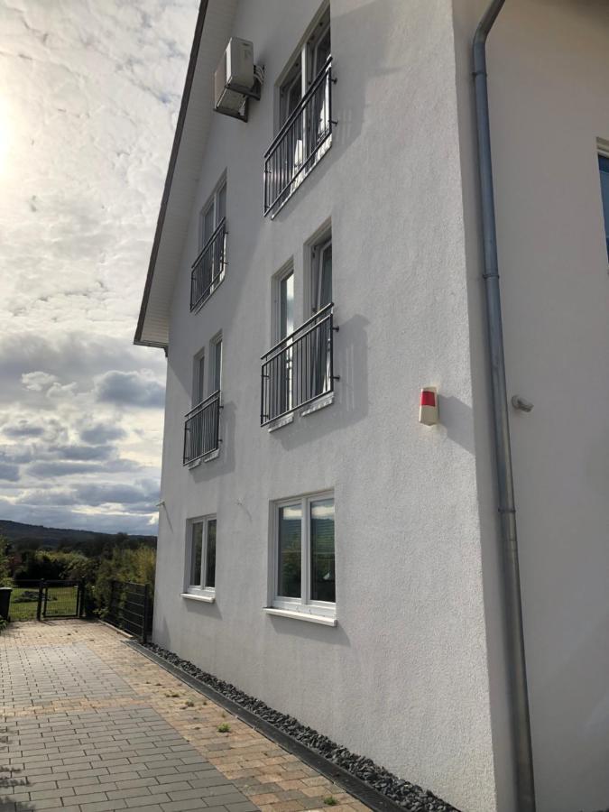 Stadtnahe Komfortferienwohnung Fuer Familien Und Geschaeftsreisende هيلدسهايم المظهر الخارجي الصورة